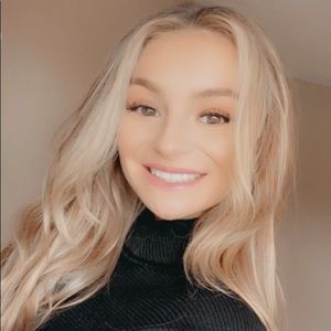 Meet your Posher, Jenna